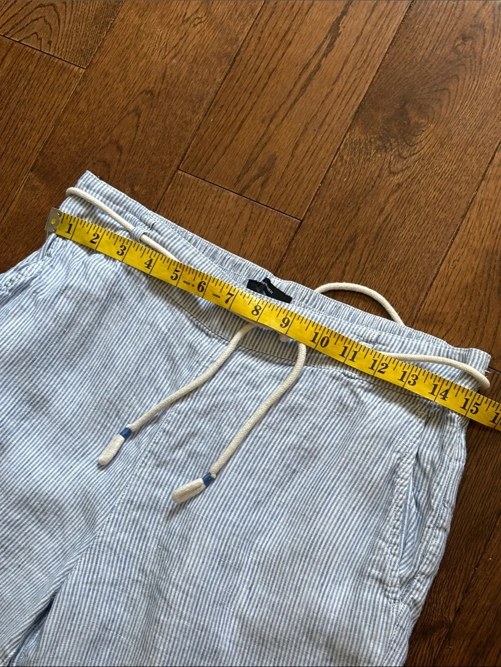 Tahari wide Leg Linen Blue and White Pinstripe Drawstring Pants Sz Medium beach